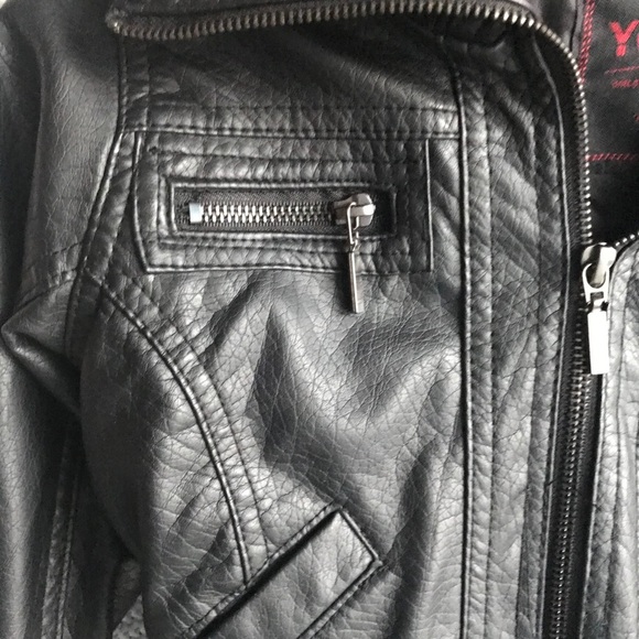 YOKI Black Mandarin Collar Faux Leather Jacket - Picture 4 of 4